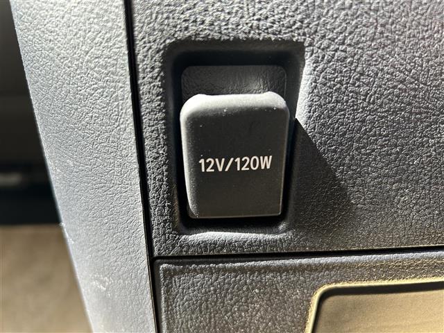 UZ0048162440_14_002.jpg