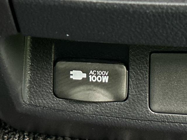 UZ0047749278_57_001.jpg