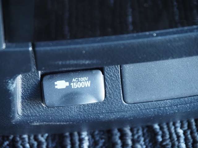 U00047222425_43_001.jpg