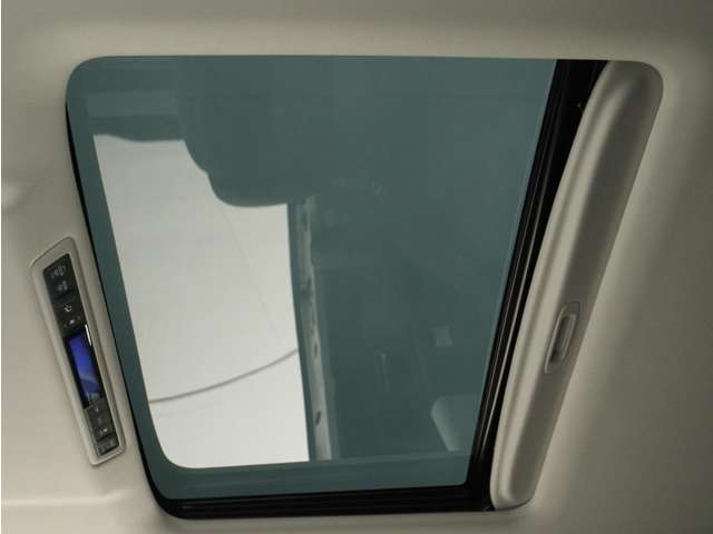 U00048133050_42_001.jpg