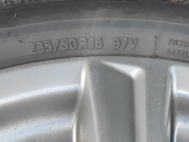 UZ0047848501_69_001.jpg