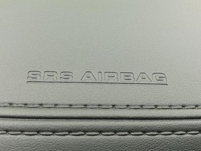 UZ0047982513_57_001.jpg