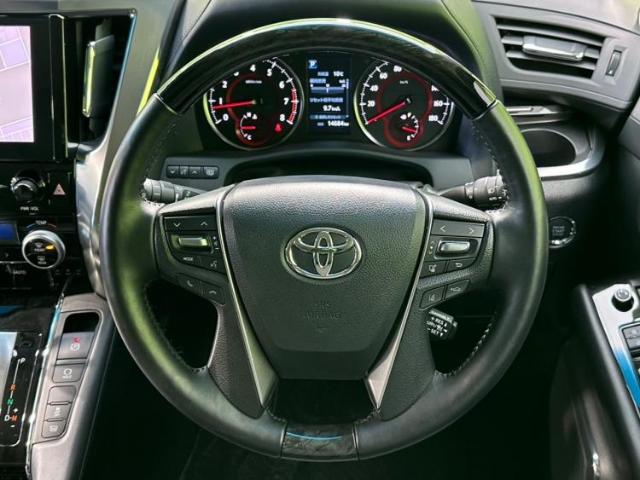 UZ0048356593_15_001.jpg