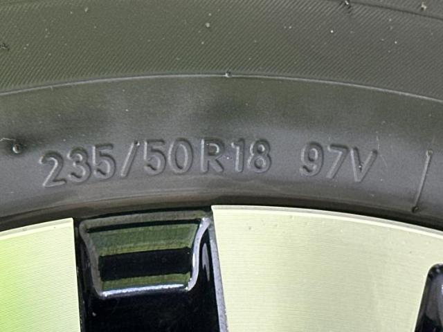 UZ0048356593_66_001.jpg
