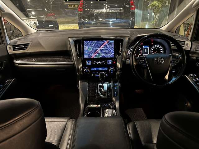 U00048229200_13_001.jpg
