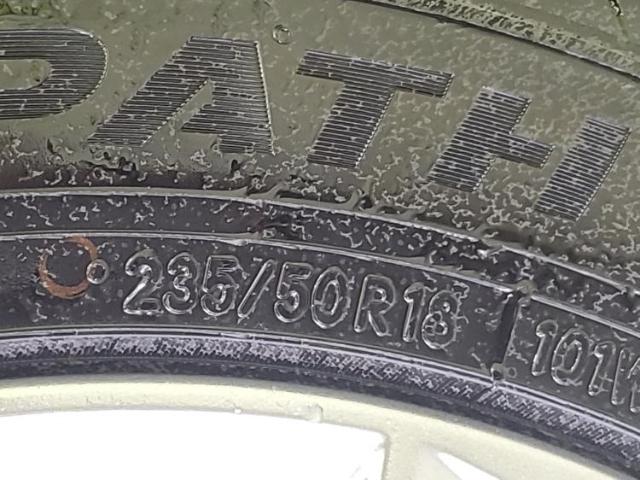 UZ0048134048_66_001.jpg