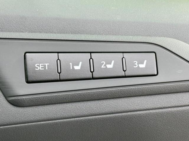 UZ0048071415_40_001.jpg
