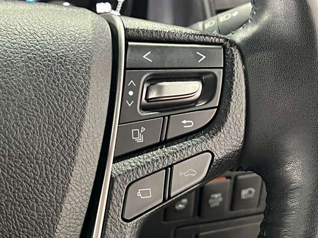 UJ0048280437_33_002.jpg