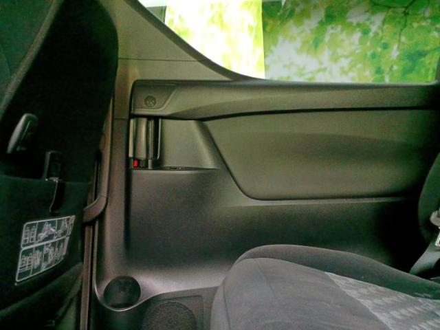 UZ0047506316_33_001.jpg