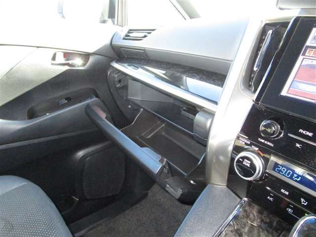 U00047839033_43_001.jpg
