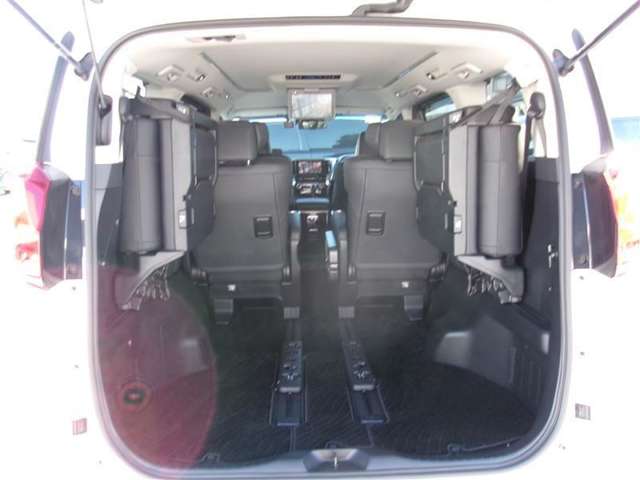 U00047365779_11_002.jpg