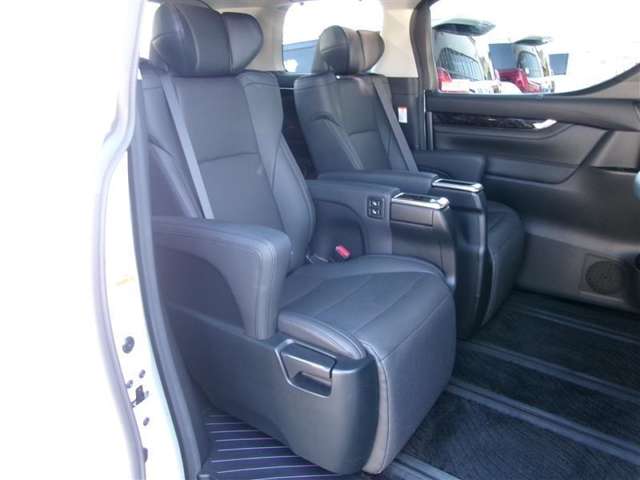U00047365779_19_002.jpg