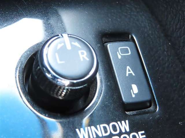 U00048122101_16_002.jpg