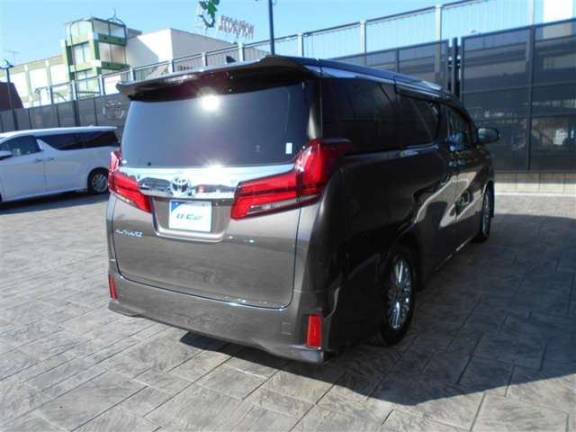 U00047860715_12_002.jpg