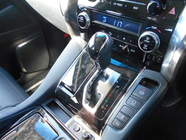 U00047860715_18_002.jpg