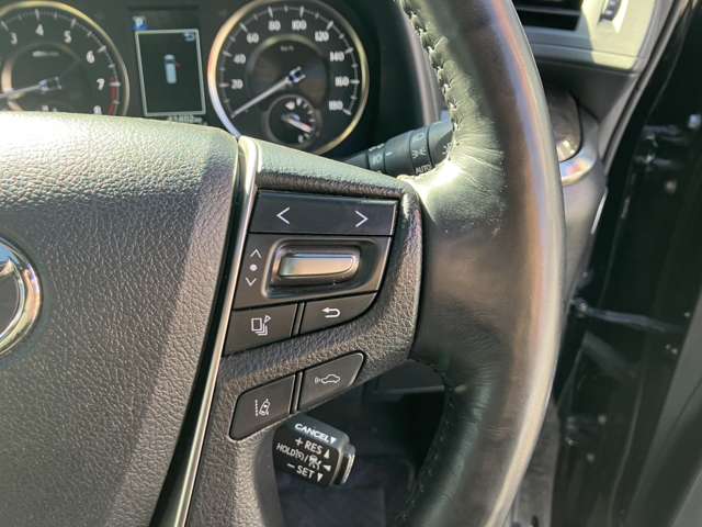 UJ0047990693_59_001.jpg