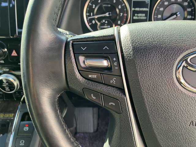 UJ0047990693_60_001.jpg