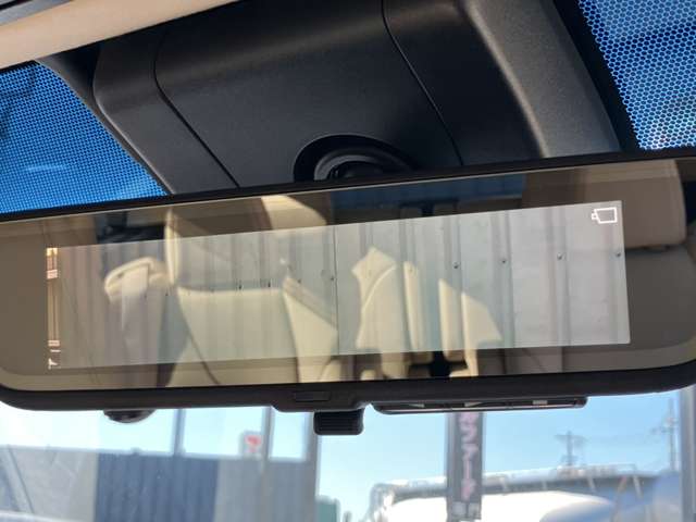 UJ0047667222_13_003.jpg