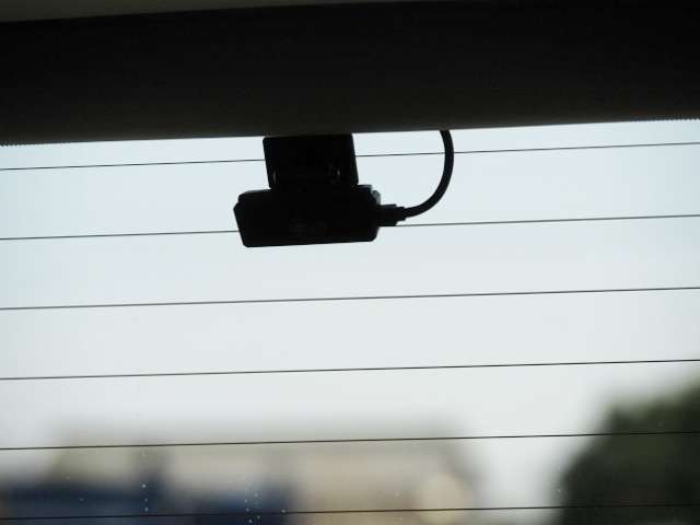 U00048373303_69_001.jpg
