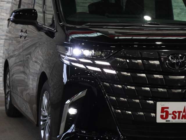 UJ0048557223_15_002.jpg