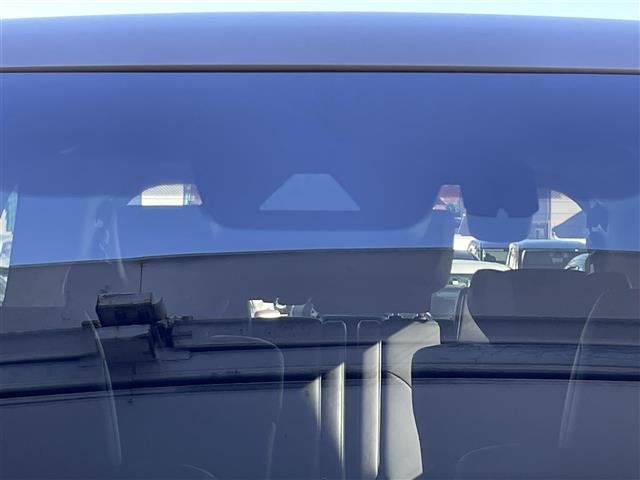 UZ0048436121_4_001.jpg