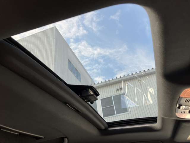 UJ0048045307_8_001.jpg