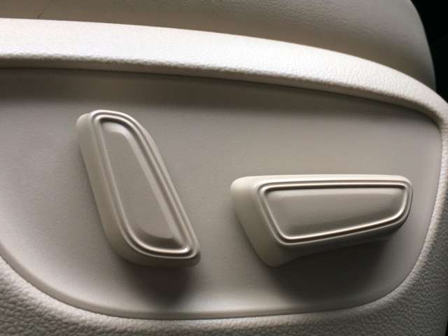 U00048103565_30_001.jpg