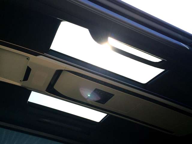 U00048103565_3_002.jpg