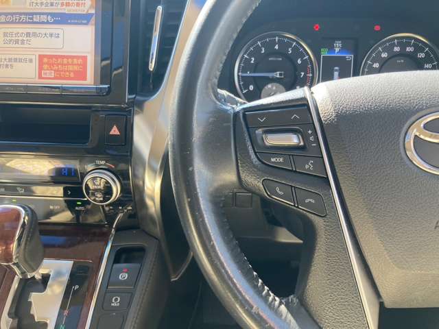 UJ0047741824_56_003.jpg