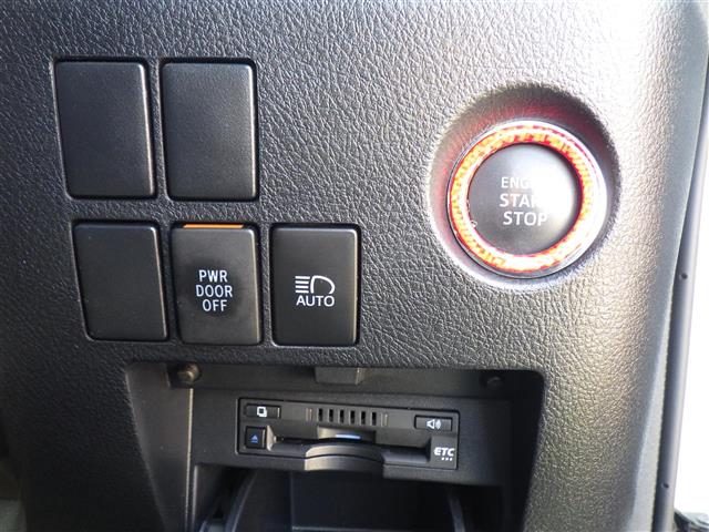 UZ0048408859_9_002.jpg