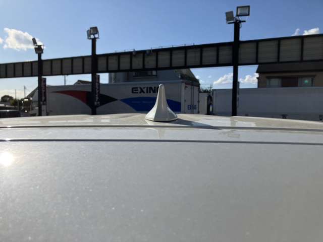 UJ0048058104_69_001.jpg