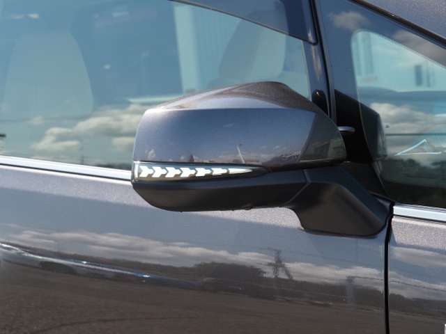 U00048536929_30_001.jpg