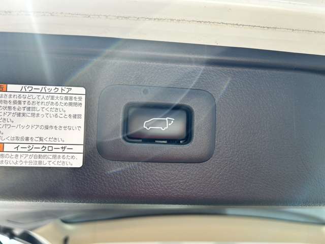 U00048508595_33_001.jpg