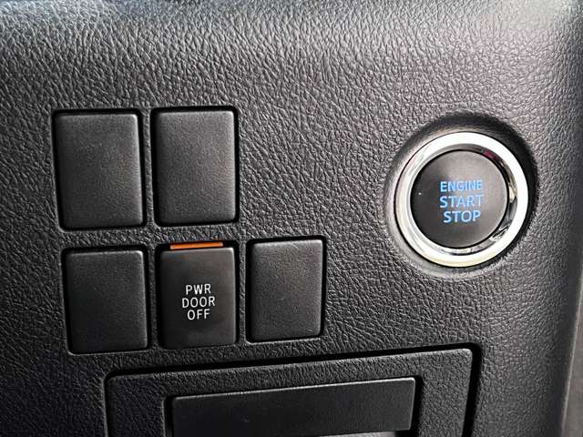UJ0047844105_41_002.jpg