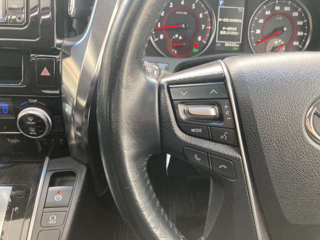 UJ0048315362_47_002.jpg