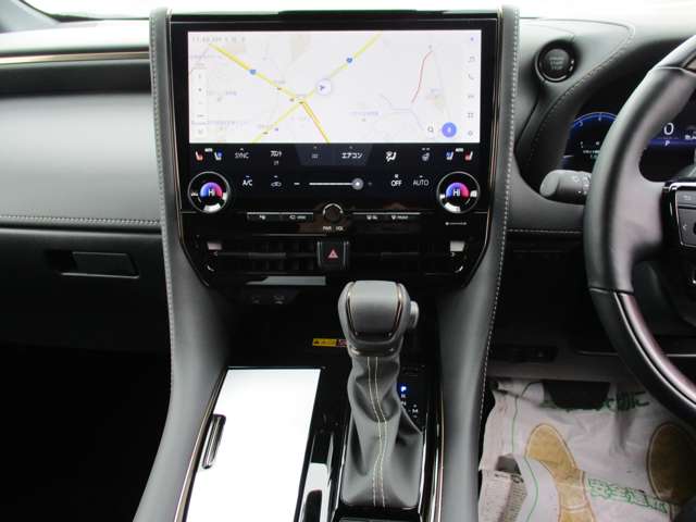 U00048318354_11_001.jpg