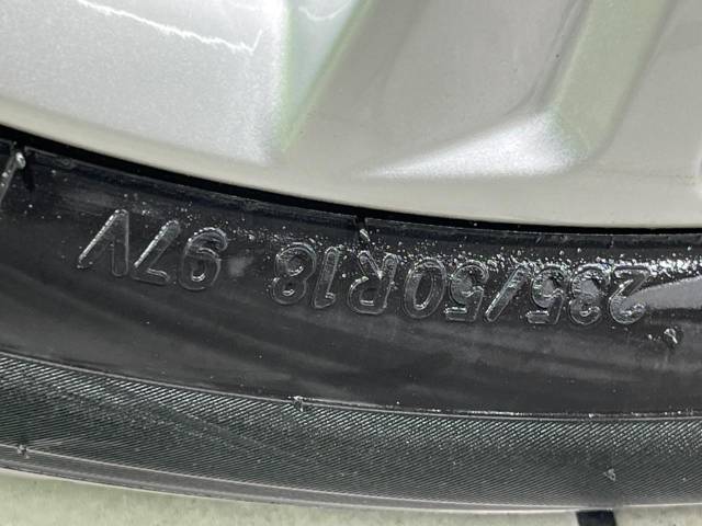 UZ0048531170_72_001.jpg