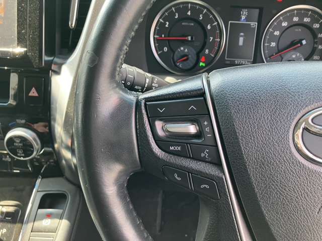 UJ0048493034_55_001.jpg