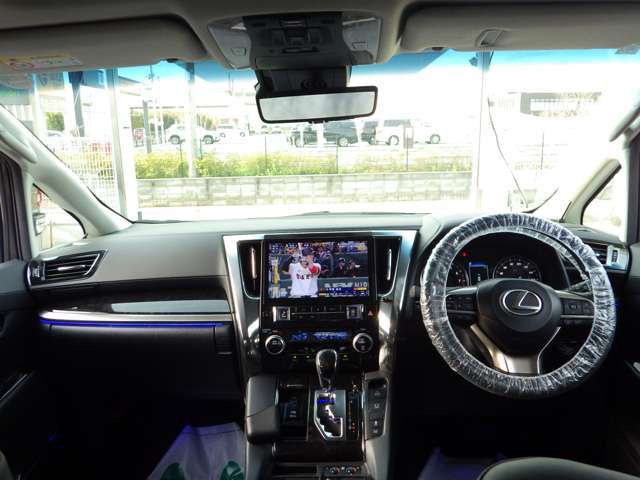 U00048470056_18_002.jpg