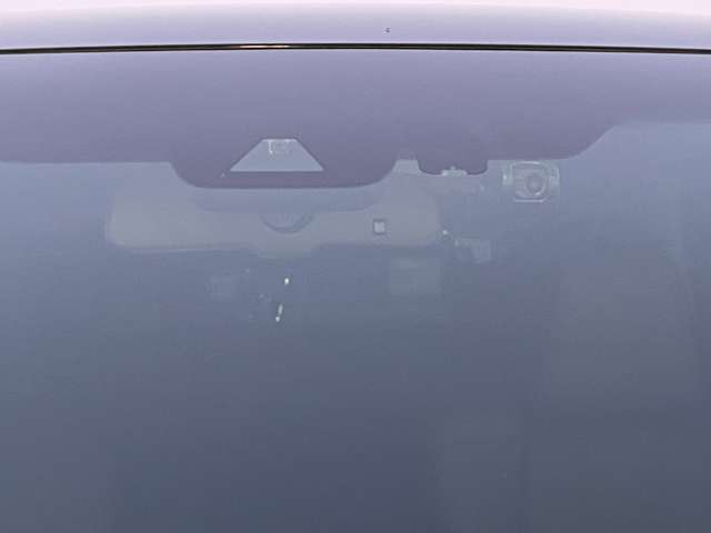 UZ0047962080_6_001.jpg