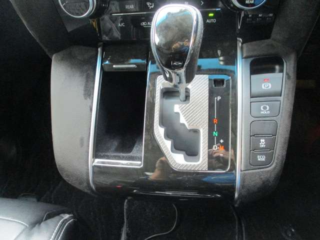 U00046958587_37_001.jpg