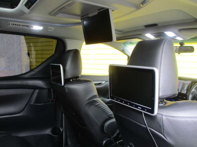 U00046958587_38_001.jpg