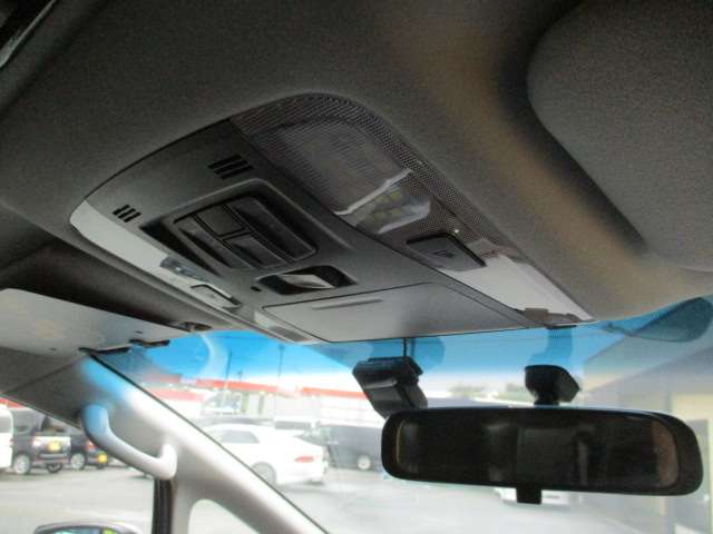 U00046958587_48_001.jpg