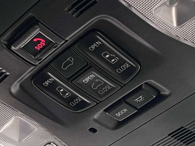 UJ0048372945_38_002.jpg