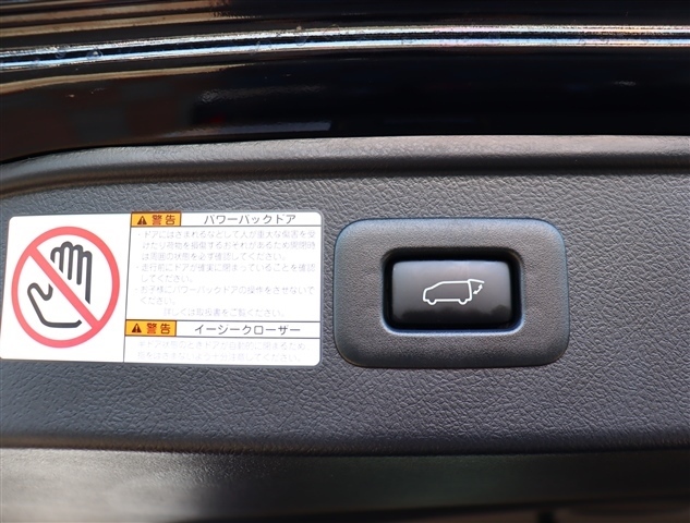 UJ0048047759_14_001.jpg