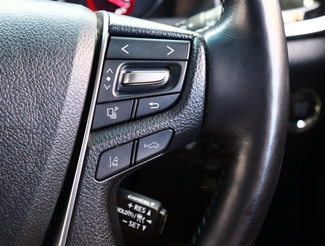 UJ0048047759_18_001.jpg