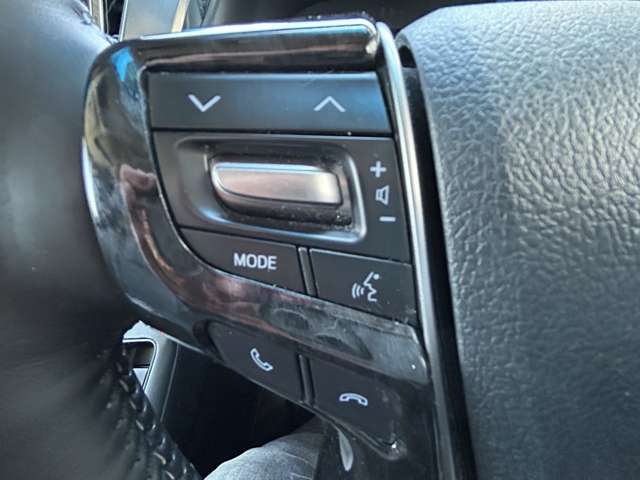 UZ0048276765_12_002.jpg