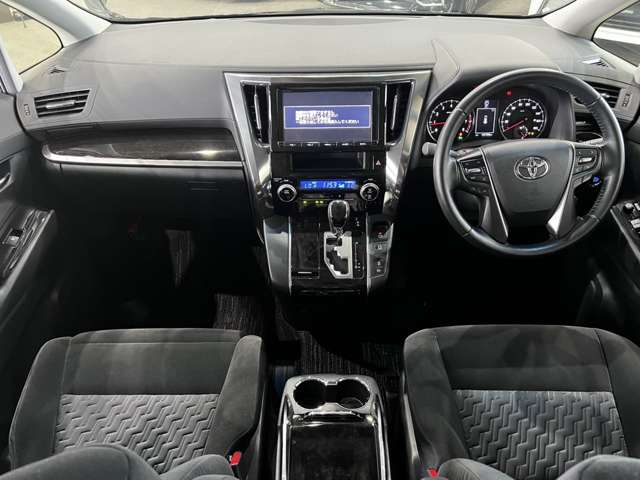UJ0046736577_18_002.jpg