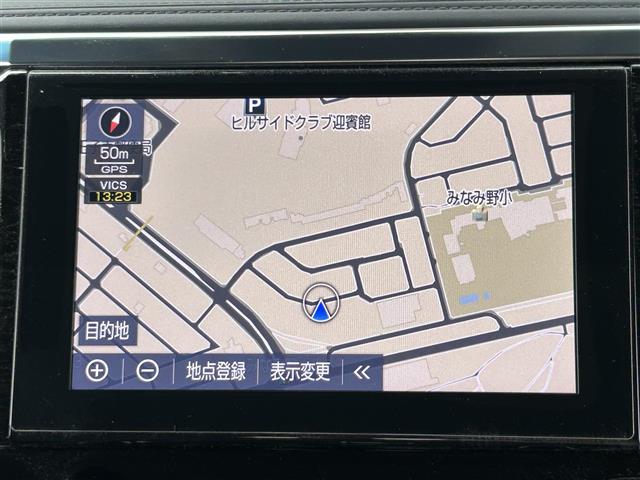 UZ0048575666_6_001.jpg
