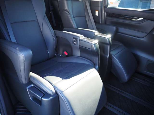 U00047747409_34_001.jpg